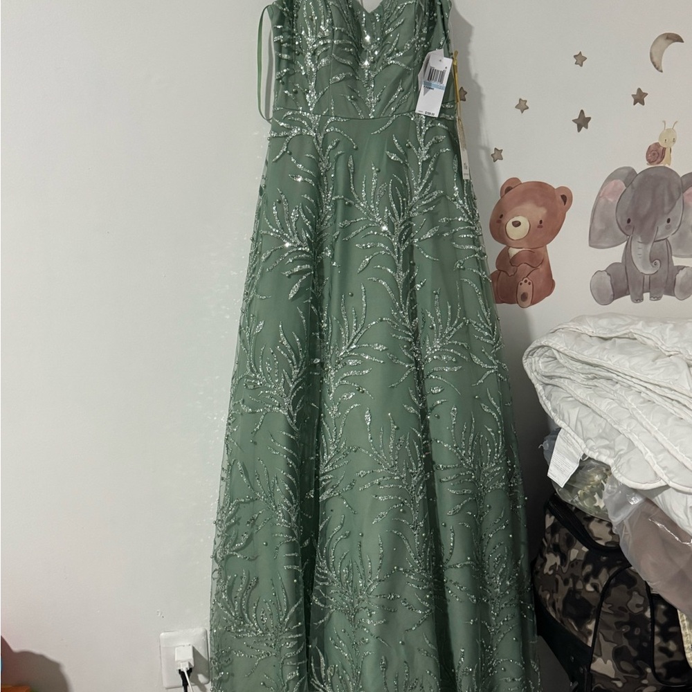 Elegant Green Sequin Gown